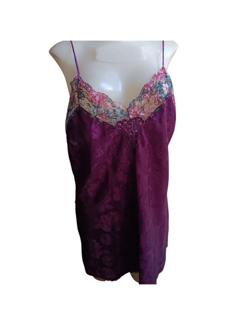 Val Mode Vintage Large Slip Purple Satin Nightgown Floral Lace Trim